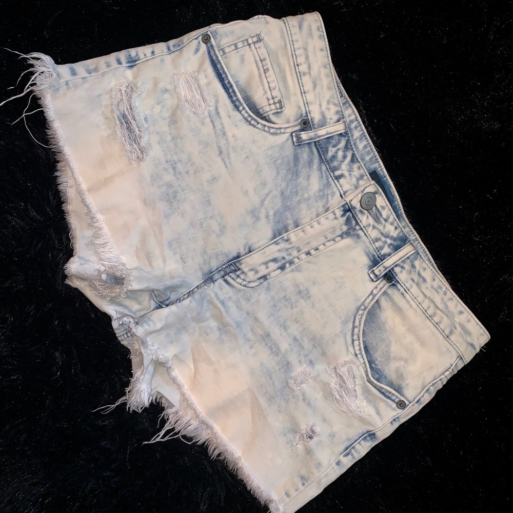 high waisted denim shorts